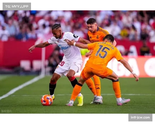 西甲末轮前瞻:皇马客战皇家社会,不败纪录面临最终考验 西甲末轮前瞻:皇马客战皇家社会,不败纪录面临最终考验