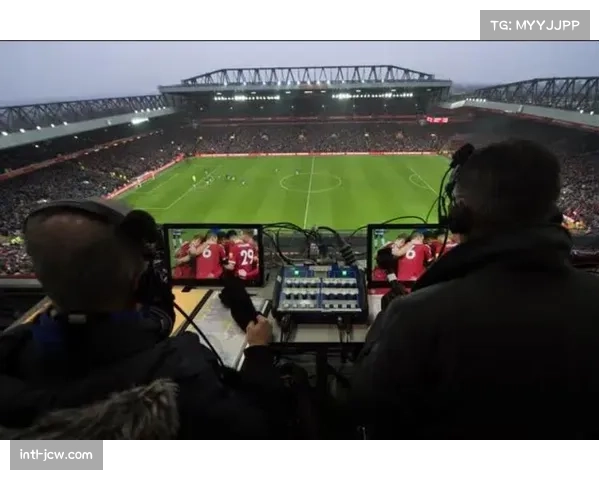 英超“全民足球”活动在十个城市同步举办社区赛事